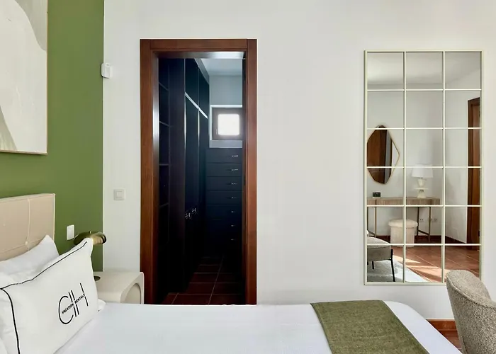 Villa Canaryislandshost I White *